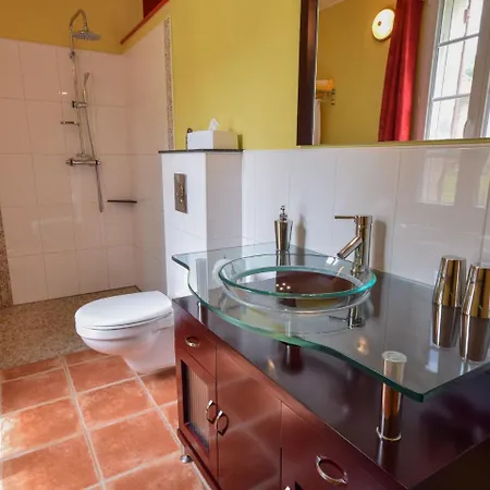 Prázdninový dům Stylish Holiday In With Garden Castelmoron-sur-Lot