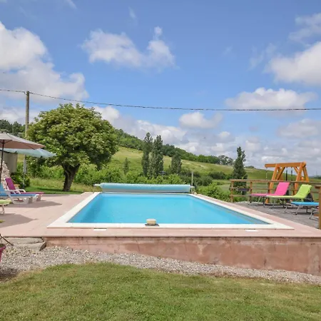 Prázdninový dům Stylish Holiday In With Garden Castelmoron-sur-Lot