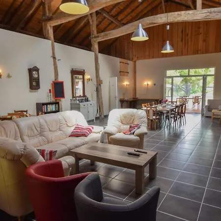 Stylish Holiday In With Garden Prázdninový dům